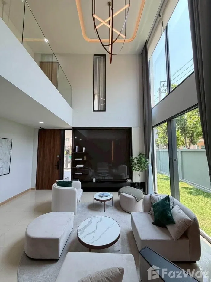 picture Luxury House for Sale – Preecha Ramkhamhaeng–Phatthanakan 6644775 - 36/39