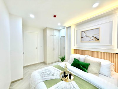 ขายคอนโด : ✨ **ห้องรีโนเวทใหม่ ราคานี้รวมโอนเรียบร้อย!** ✨  🏙️ **ขายคอนโด The Privacy Ratchada – Sutthisan | เดอะ ไพรเวซี่ รัชดา – สุทธิสาร**