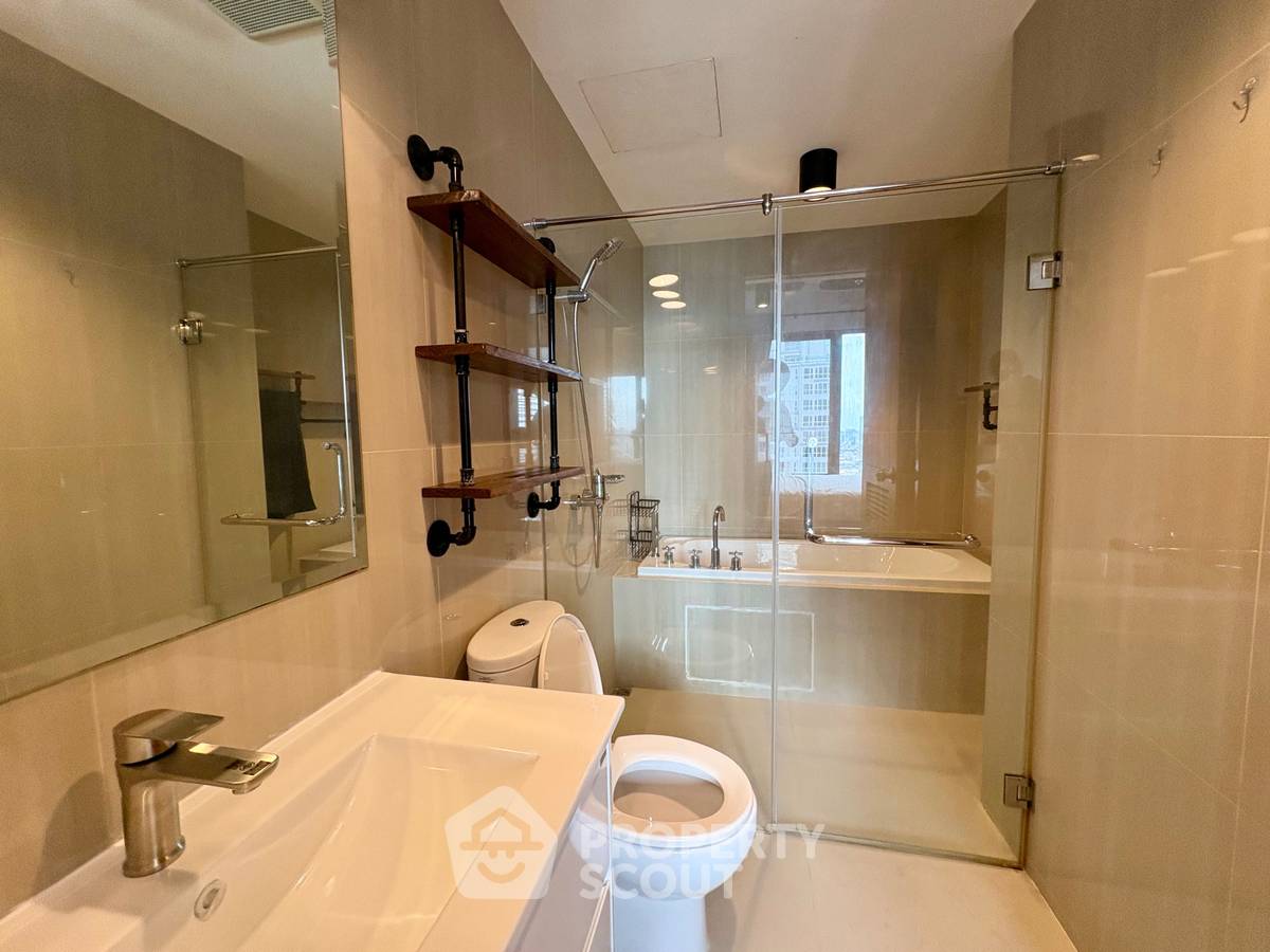 รูป คอนโด 1 ห้องนอน 80 ตร.ม. ชั้น 35 | Villa Asoke ใกล้ MRT เพชรบุรี 200 ม. (ID 2023517) - รูปที่ 17/26
