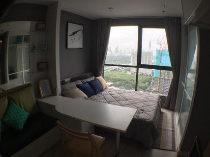 รูปภาพ P-110378 🏙️ High Floor City View Condo for Rent Ideo Mobi Rama 9 Studio 22 sq.m. 26th Fl. Near MRT Rama 9 Line ID: @easythaihome 085-592-2897