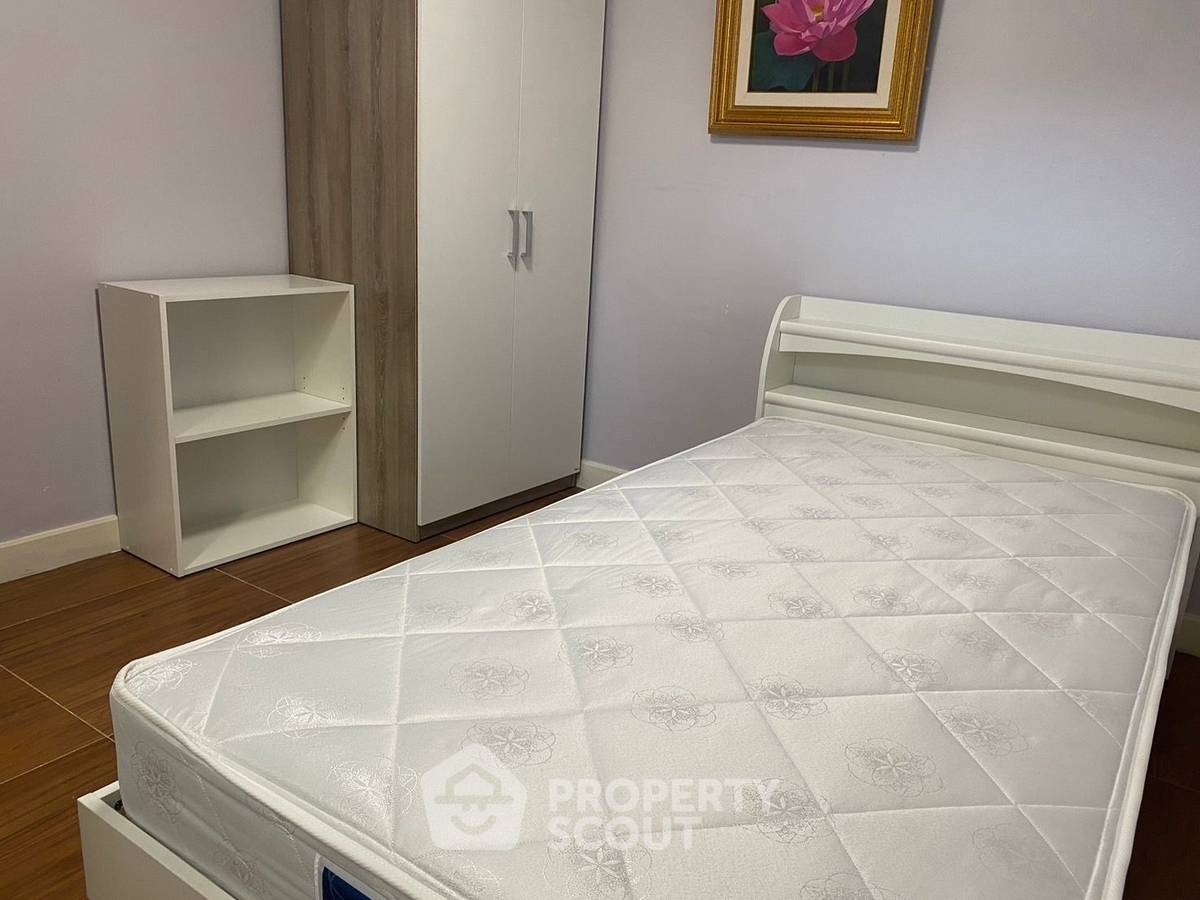 picture Pet-Friendly 4-BR House For Rent Near Bang Chak, Phra Khanong (ID 1549488) - 17/38