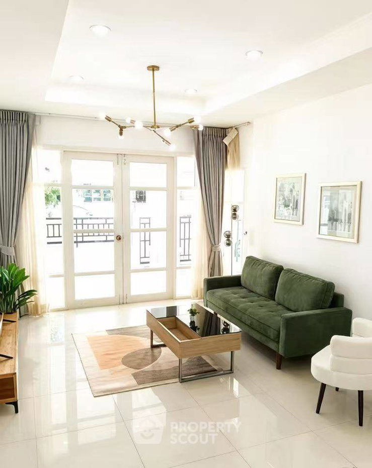 รูป บ้าน 3 ห้องนอน ขาย ใน หมู่บ้าน Ruen Pisa Village นาจอมเทียน พัทยา (ID 3153862) - รูปที่ 4/12