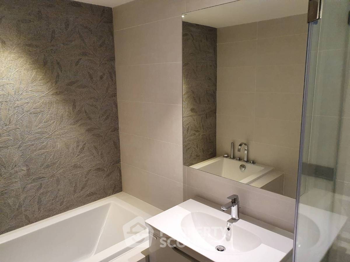 picture 2-BR 108 Sqm On 17th Floor At Wind Sukhumvit 23, BTS Asoke (ID 1702164) - 7/9
