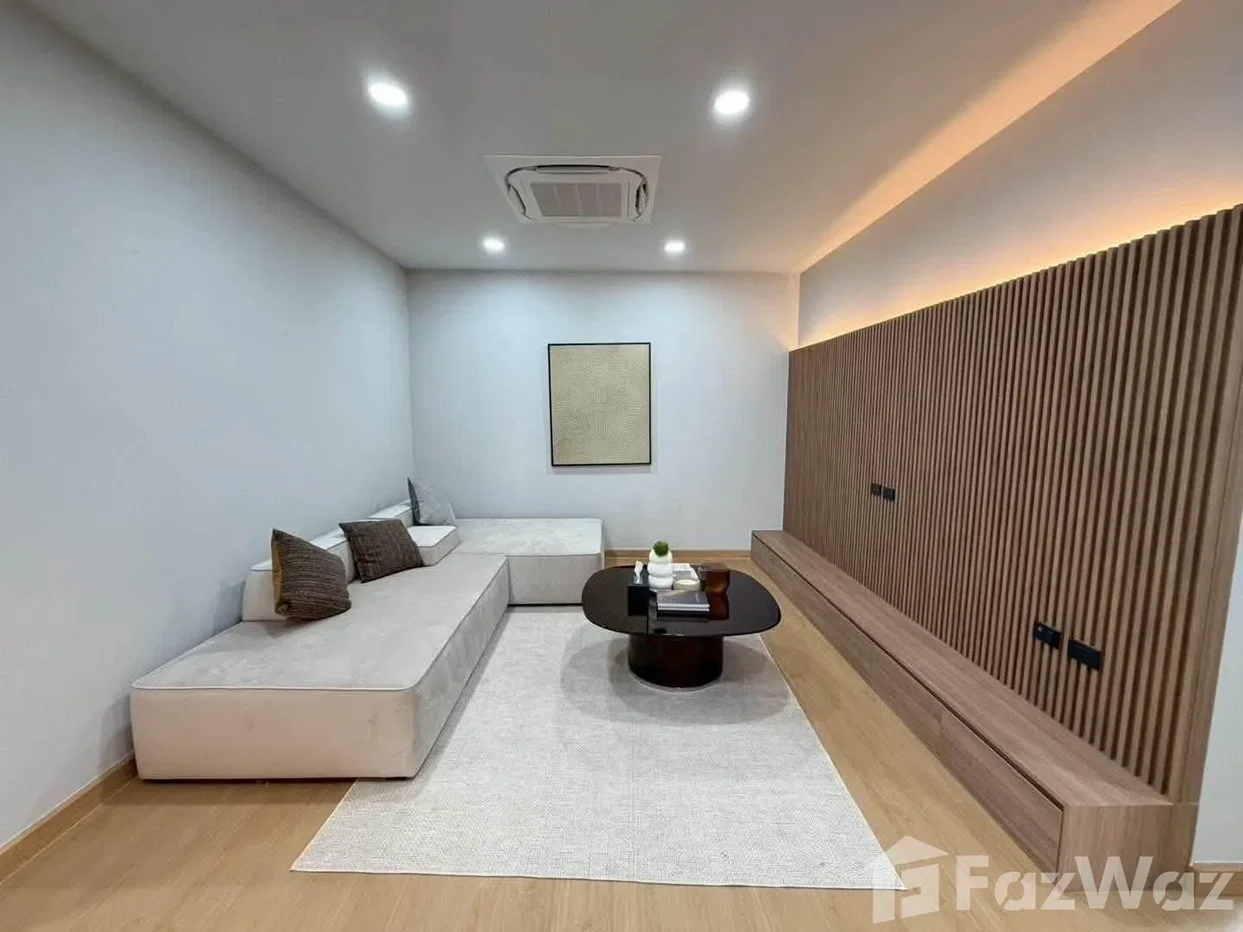 picture Luxury House for Sale – Preecha Ramkhamhaeng–Phatthanakan 6644775 - 34/39