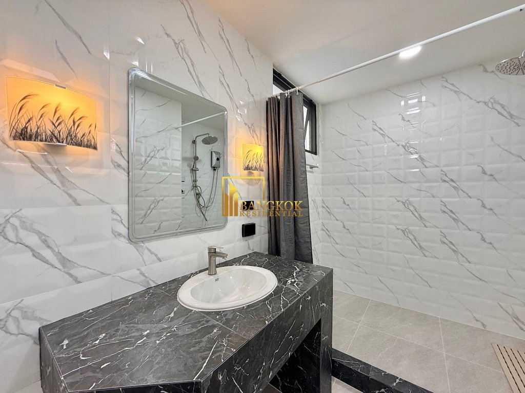picture Tongthip Mansion | Spacious 3 Bedroom Condo in Phrom Phong - BR61911CD - 21/38