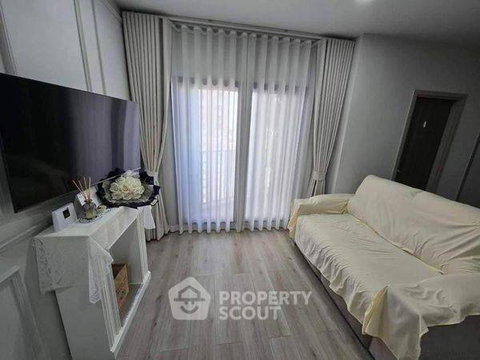 Pet-Friendly 2-BR Condo In Metris Ladprao, 200m To MRT Lat Phrao (ID 1938234)