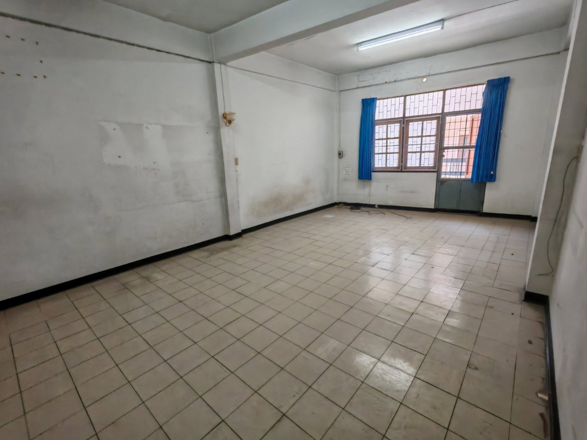 picture Shophouse for rent in Charoen Nakhon Soi 53 - 6/26