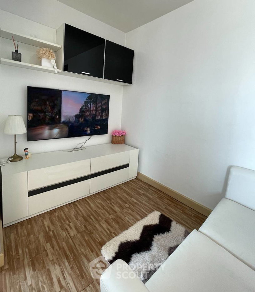 picture 1-BR 40 Sqm On 7th Floor The Parkland Srinakarin Condo, Samrong Nuea (ID 2616810) - 1/20