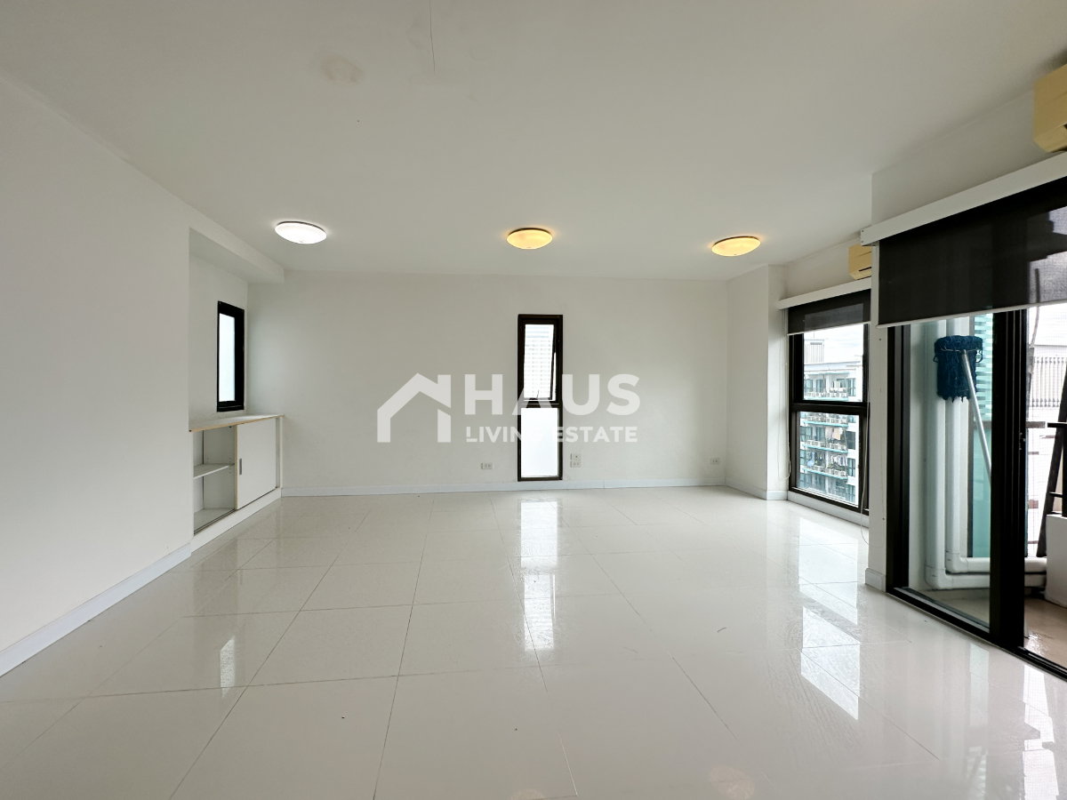 picture Summer Garden / 2 Bedrooms #CCWT086 - 2/22