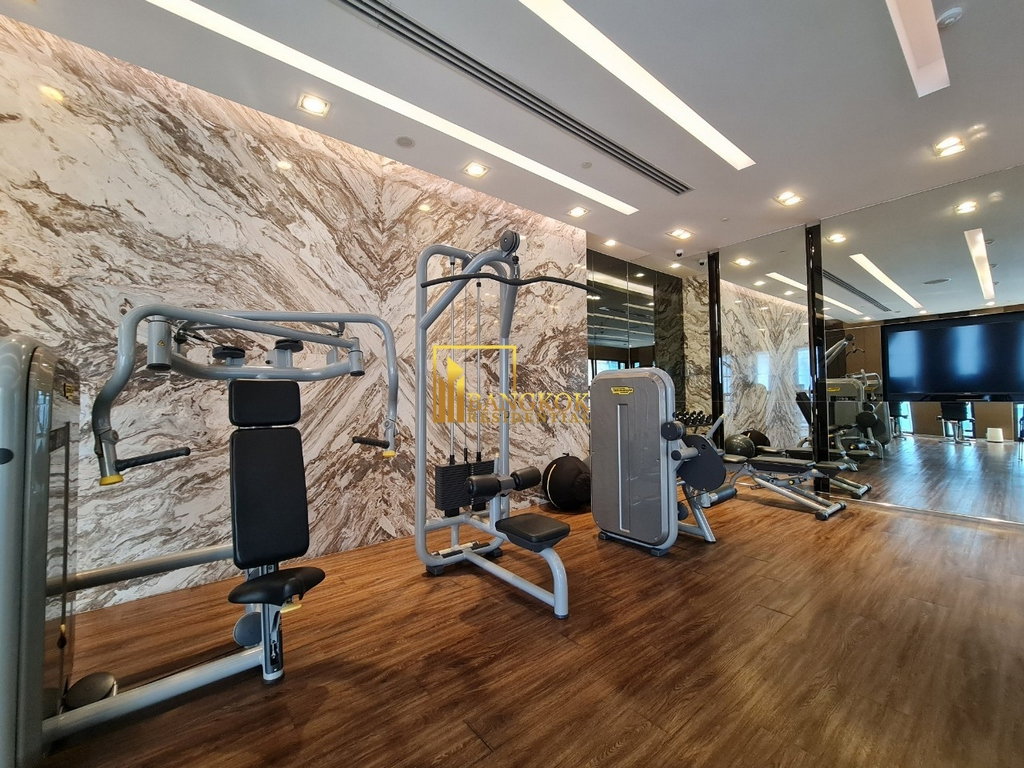 รูป The XXXIX | Stunning 2 Bedroom Duplex Condo Near Phrom Phong Malls - BR10678CD - รูปที่ 19/24
