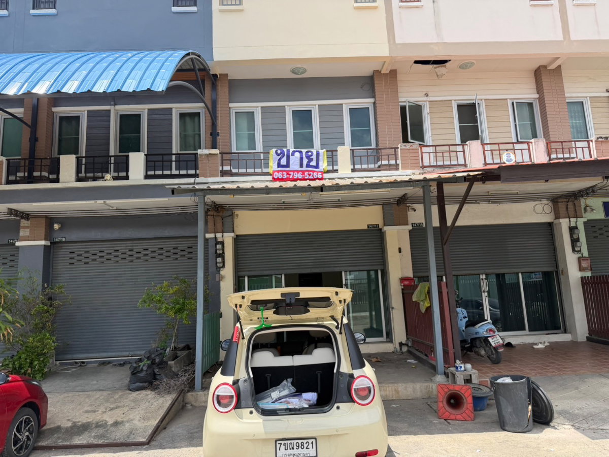 รูป ขายอาคารพาณิชย์ 2 ชั้น ม.สินทวีพุทธสาคร ติดถนน สวย ถูก เหมาะสำหรับค้าขาย สนใจแอตหลน์ครับ@841qqlnr - รูปที่ 1/23