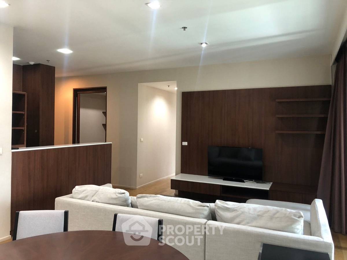 picture Pet-Friendly 2-BR, 152 Sqm, The Madison near BTS Phrom Phong (200m) (ID 1920706) - 6/31