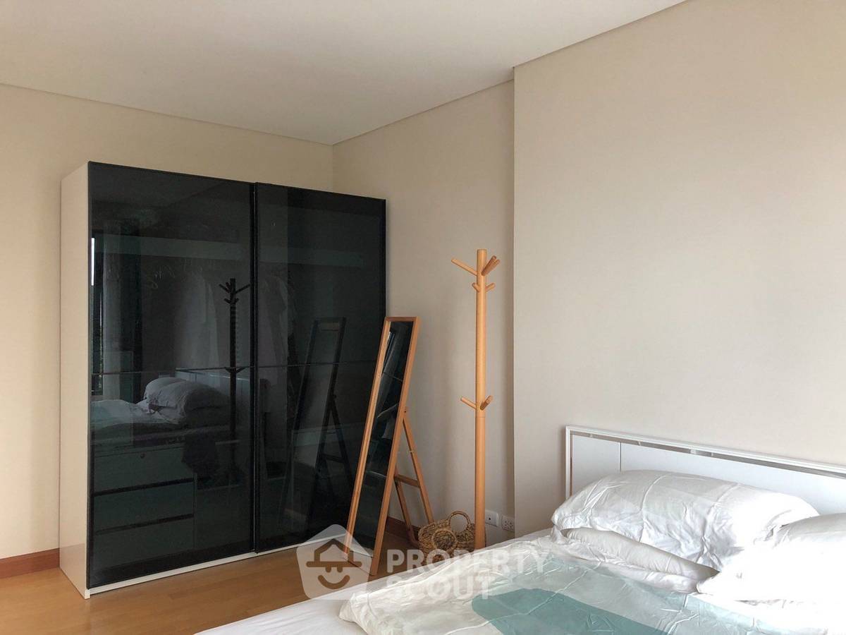รูป คอนโด 1 ห้องนอน ที่ Villa Asoke 52 ตร.ม. ชั้น 8 ใกล้ MRT เพชรบุรี 200 ม. (ID 885241) - รูปที่ 4/6