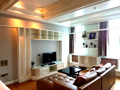Condos for sale : Studio room for sale at Baan Sathorn Chaophraya, River view