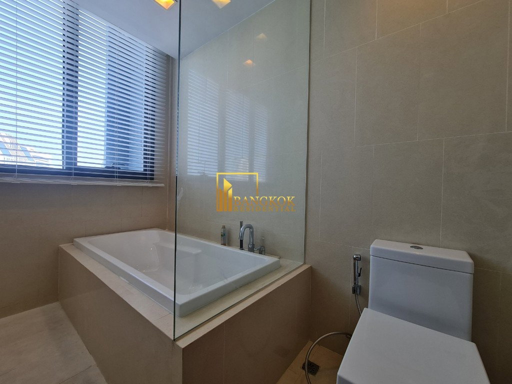picture Hyde Sukhumvit 13 | Contemporary 2 Bed Condo For Rent in Nana - BR3879CD - 11/27