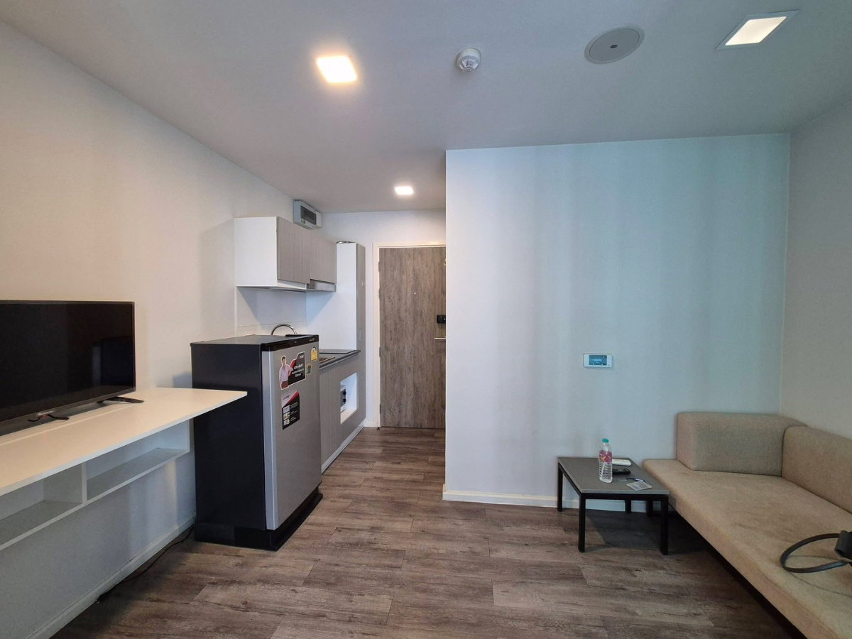 picture ðĻ Perfect for working professionals and students! Beautiful, move-in ready unit at a great ðĻ ðĄ For Rent: Modiz Station âĻ - 2/3