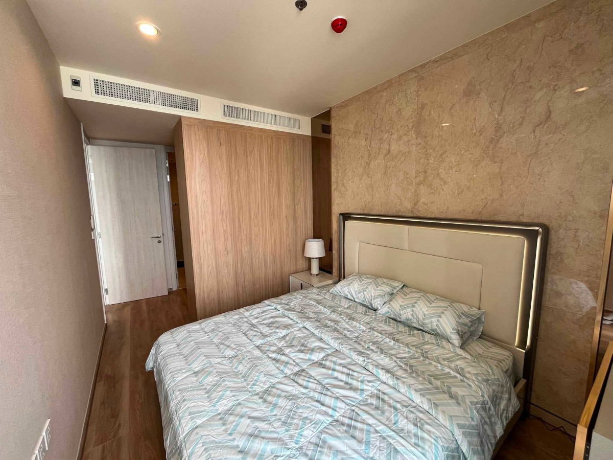 picture +++ Urgent rent+++ Noble Form Thonglor**2 bedrooms, size 74 sq m, beautifully decorated, ready to move in!!! - 18/19