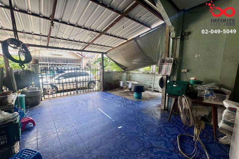 รูป ขายทาวน์เฮาส์ 2 ชั้น 24 ตร.ว. หมู่บ้านรังสิกร รามอินทรา - พระยาสุเรนทร์ 13 ใกล้รถไฟฟ้าสายสีชมพู สถานีบางชัน ขายถูก - รูปที่ 3/8