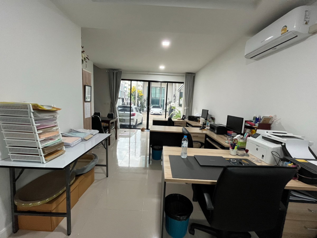 รูป ขายทาวน์โฮม 3 ชั้น โครงการพาทิโอ พหลโยธิน 92 - รูปที่ 3/10