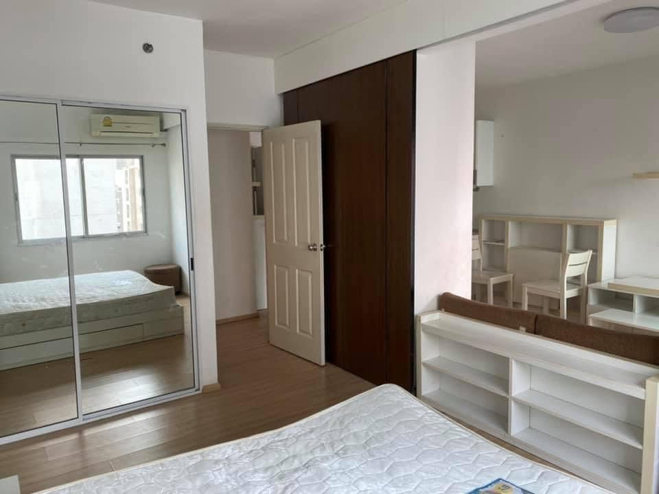 รูป 🏙️✨ FOR RENT: A Space Hideaway Asoke–Ratchada — SPACIOUS MODERN LIVING IN A PRIME CITY LOCATION! 💰 Rental Price: 12,000 THB/month - รูปที่ 2/11