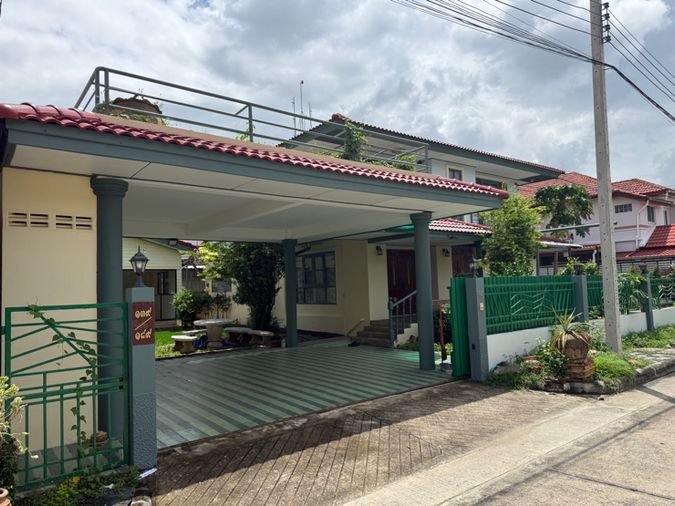 ให้เช่าบ้านเดี่ยว 4 ห้องนอน 350 ตร.ม. 110 ตร.ว. เขตบางเขน