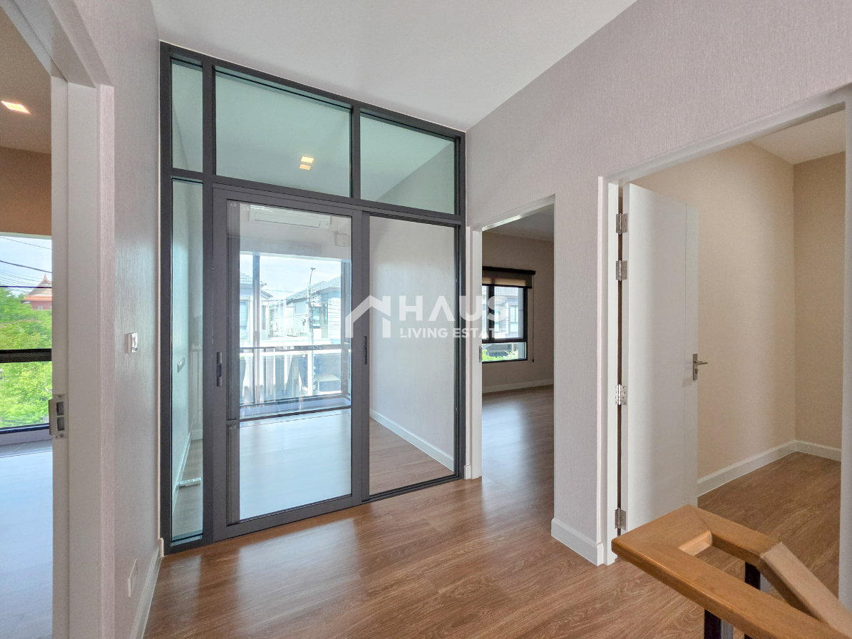 picture Venue ID Rama 5 / 4 Bedrooms #HRM5094 - 8/22