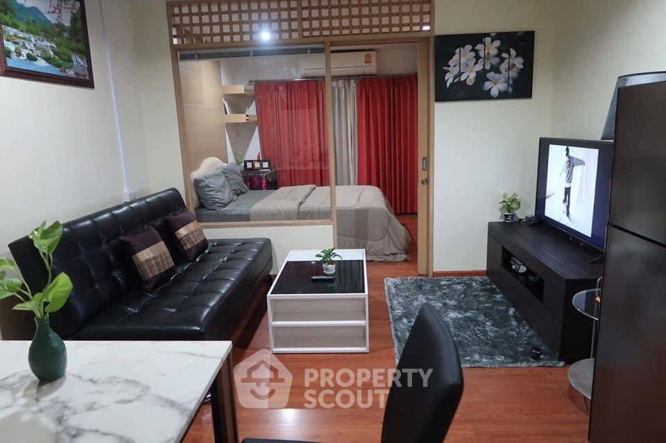 picture Pet-Friendly 1-BR, 35 Sqm On 12th Floor | Grand Park Near BTS (ID 3016203) - 1/9