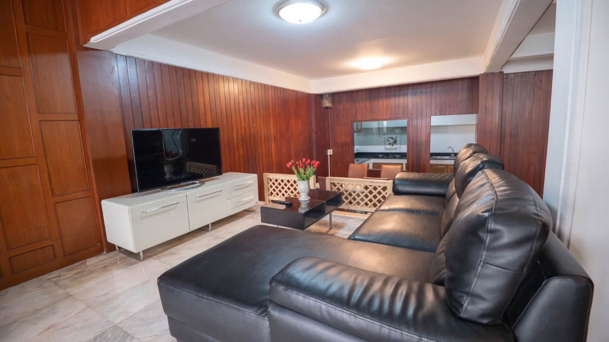 รูป 🏡ให้เช่าทาวน์โฮม 4 ชั้น ทำเลเอกมัย หมู่บ้านเอกมัยวิลล่า (Ekkamai Villa) 5 ห้องนอน 5 ห้องน้ำ ซอยเอกมัย ระหว่างซอย 26 และ 28  - รูปที่ 3/19