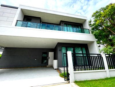 บ้านเดี่ยว นิคมบางปู(เหนือ) : ขายบ้านเดี่ยว Centro Bangna 4 ห้องนอน 56 ตารางวา