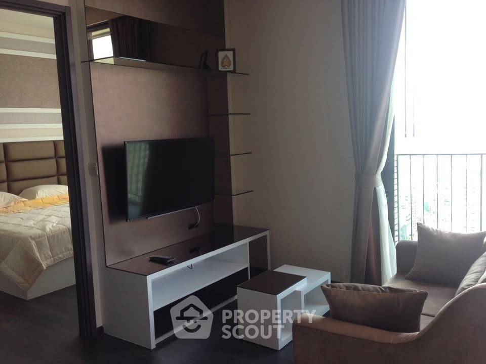 picture High-Floor 1-BR 41 Sqm At The Edge Sukhumvit 23, 200m to MRT Sukhumvit (ID 3135018) - 1/9