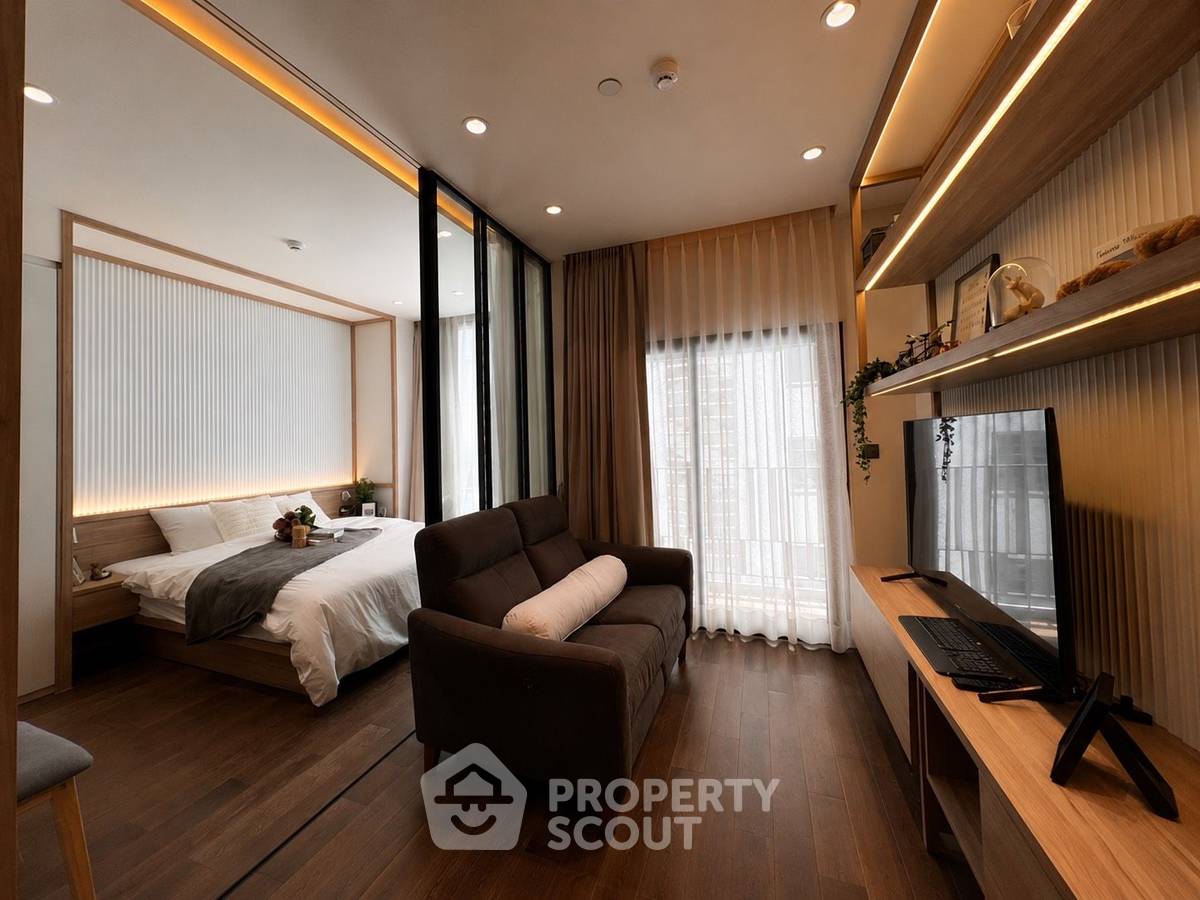 รูป คอนโด 1 ห้องนอน เป็นมิตรกับสัตว์เลี้ยง Muniq Sukhumvit 23 ชั้นสูง ใกล้ MRT สุขุมวิท 100 ม. (ID 3153747) - รูปที่ 3/5