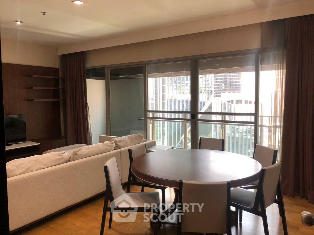 picture Pet-Friendly 2-BR, 152 Sqm, The Madison near BTS Phrom Phong (200m) (ID 1920706) - 1/31