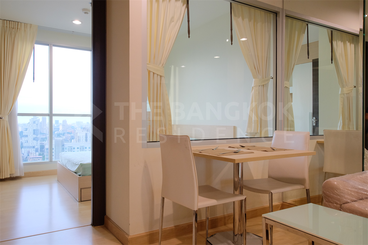 picture RHYTHM Ratchada near MRT Ratchadaphisek Station Easy Travel, Fully Utilized Space - 7/10