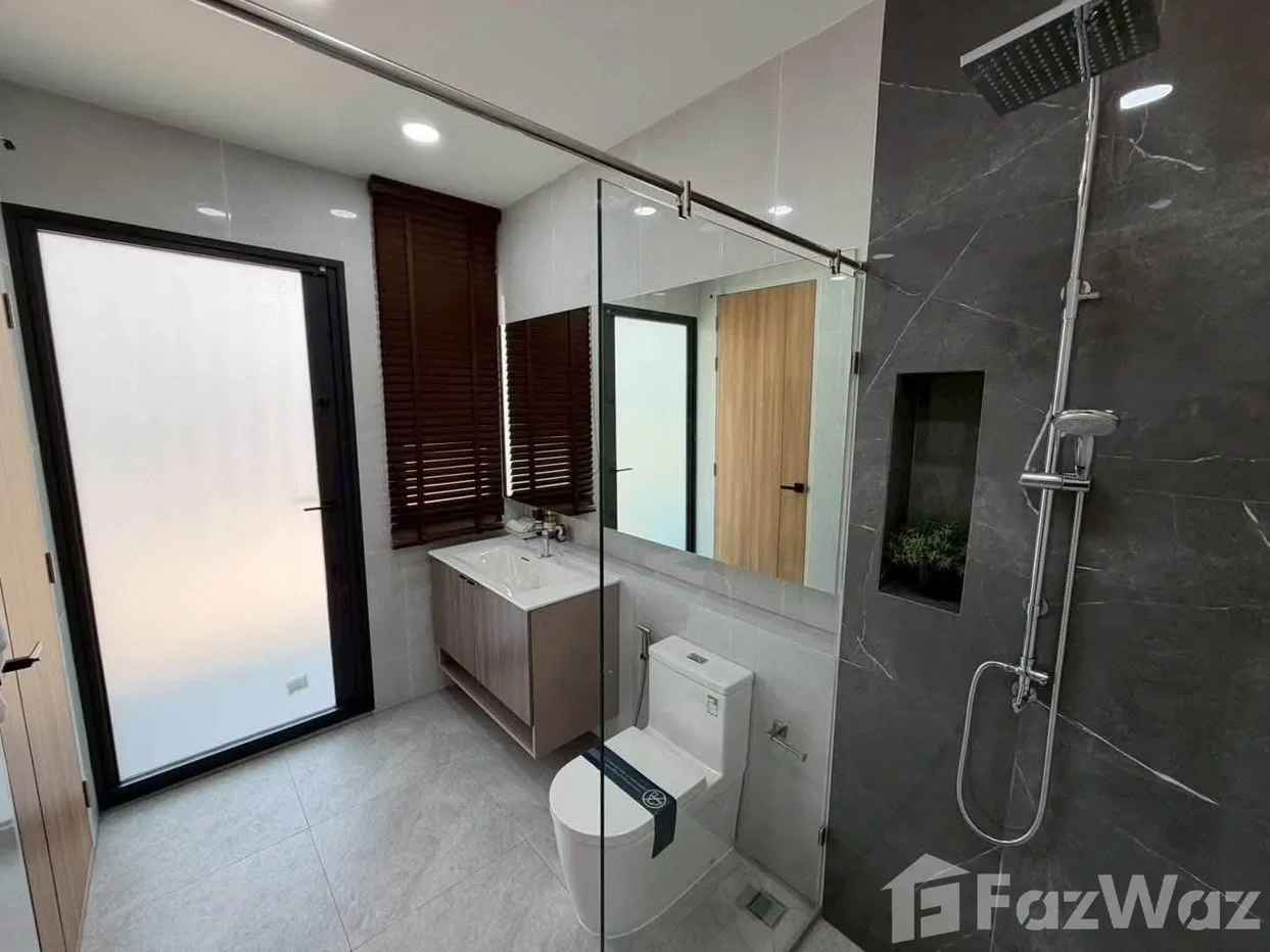 picture Luxury House for Sale – Preecha Ramkhamhaeng–Phatthanakan 6644775 - 27/39