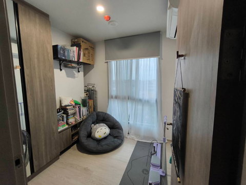 ⚡URGENT! Corner Unit with Unblocked Views. Perfectly located next to BTS Khukhot (direct line to Siam) and near Safe One Go market.FREE transfer fee!