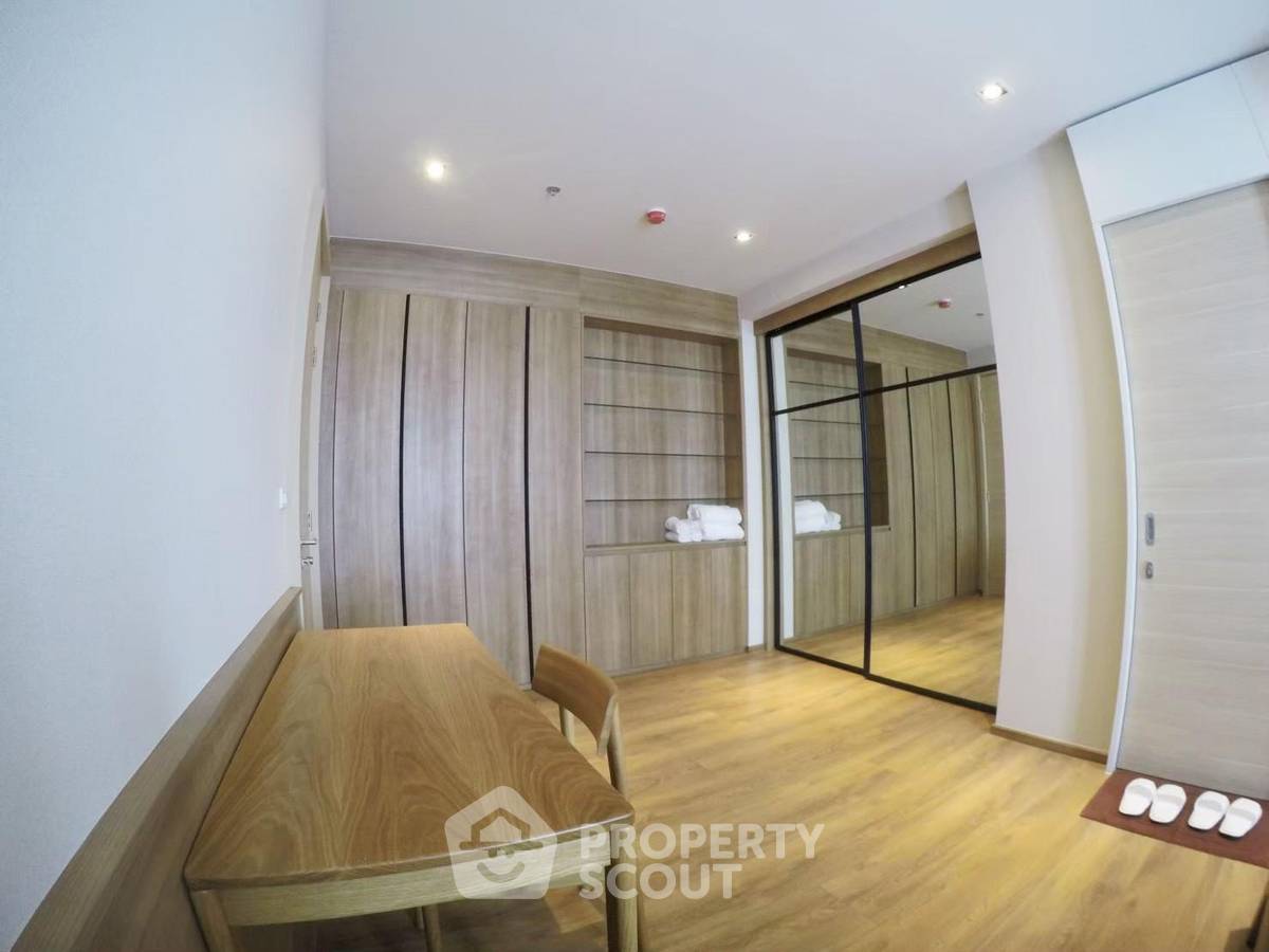 picture 30th-Floor 1-BR 56 Sqm Condo At Park Origin Phrom Phong, BTS Phrom Phong (ID 1746708) - 4/8