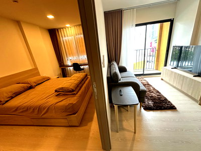 Condos for rent 62 BLOCS Market : Condo for rent at The Base Srichan.