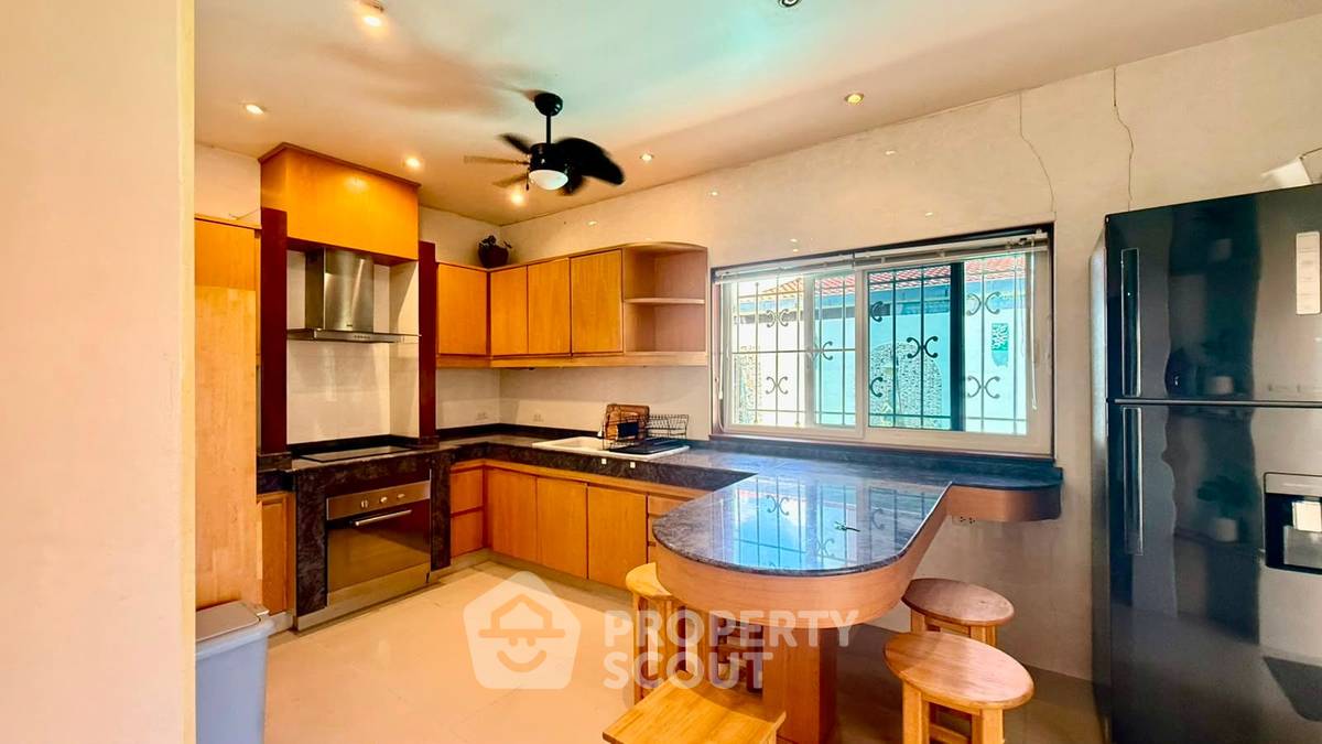 รูป ขายวิลล่า 3 ห้องนอน ในพัทยา หนองปรือ บางละมุง ชลบุรี ขนาด 268 ตร.ม. (ID 3153912) - รูปที่ 9/9