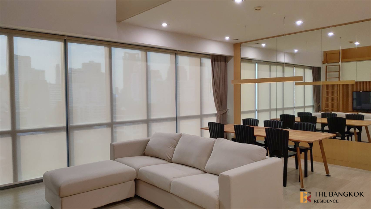 picture The Room Sukhumvit  21  Start Elevated Living at a Price Youll Love - 6/10