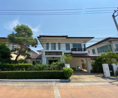 รูปภาพ RS7276 ให้เช่า บ้านเดี่ยว The Centro สุขุมวิท 113 บ้านแปลงสวยหน้าสวนและสระว่ายน้ำ ส่วนตัว ใกล้ BTS แบริ่ง