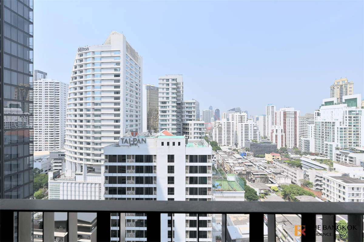picture Muniq Sukhumvit 23 Easy Travel, Fully Utilized Space near BTS Asok - 10/10