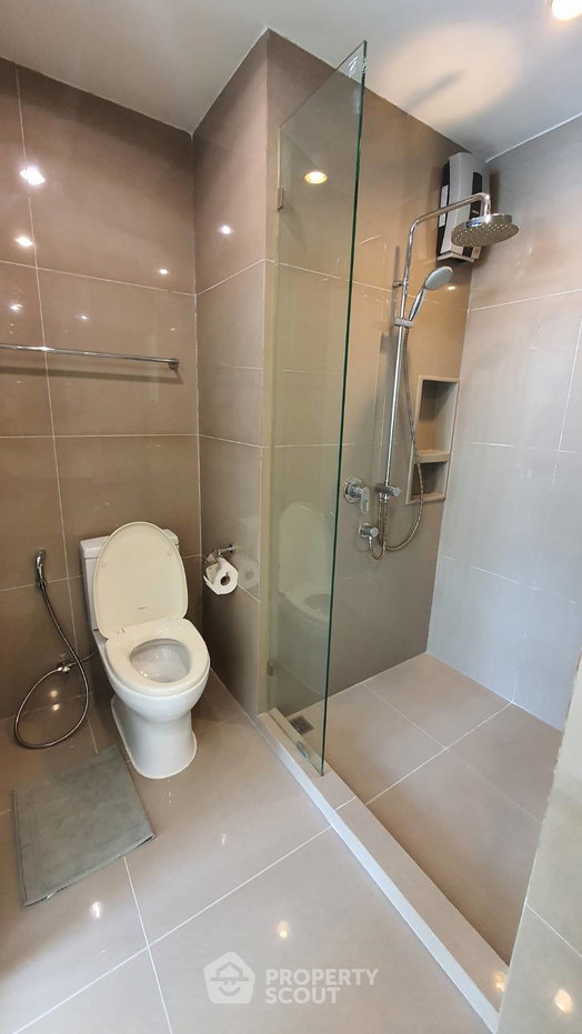 picture 2-BR Condo In Rhythm Sukhumvit 42, 3rd Floor near BTS Ekkamai (200m) (ID 994660) - 18/20