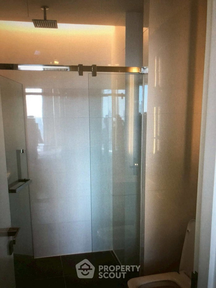รูป คอนโด 1 ห้องนอน 34 ตร.ม. ชั้น 19 The Room Sukhumvit 69 ใกล้ BTS พระโขนง 100 ม. (ID 2820685) - รูปที่ 11/12