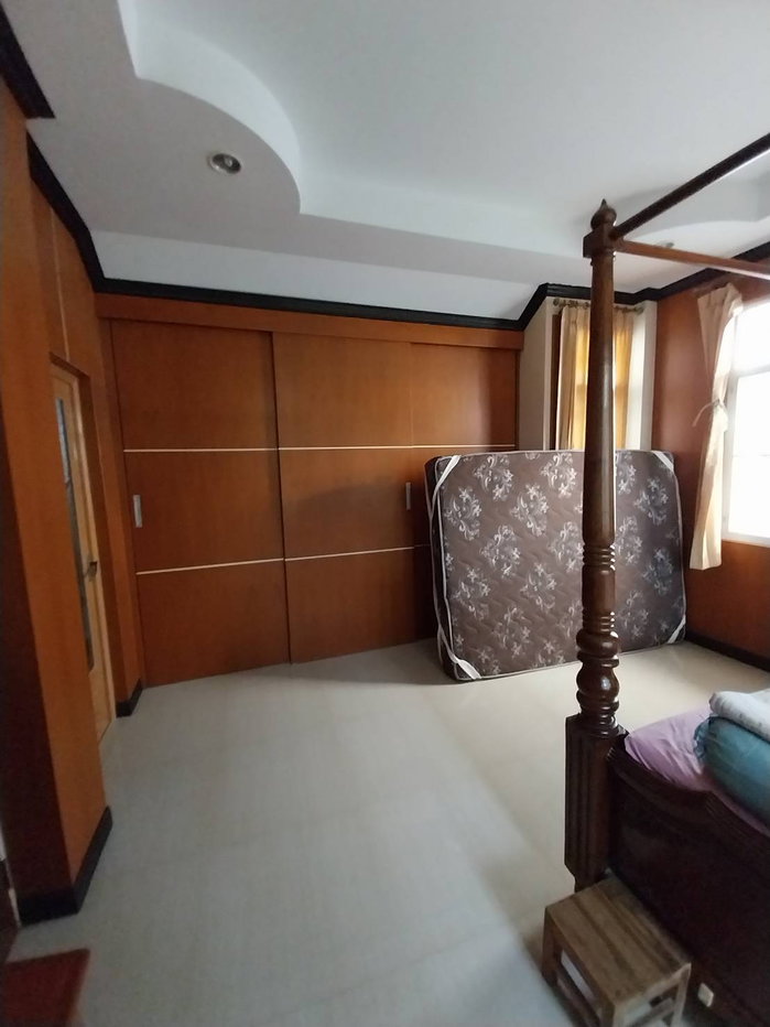 รูป ขายบ้านเดี่ยว 2 ชั้น พร้อมบ้านชั้นเดียวบนพื้นที่เดียวกัน ที่ดิน 119 ตร.ว. จอดรถ 2 คัน บรรยากาศร่มรื่น - รูปที่ 18/21