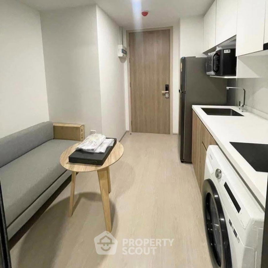 รูป คอนโด 1 ห้องนอน ให้เช่า ที่ Noble Ambience Sukhumvit 42 ใกล้ BTS เอกมัย 300 ม. (ID 3153746) - รูปที่ 4/5