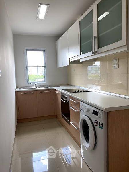 รูป คอนโด 3 ห้องนอน ขนาด 99 ตร.ม. ที่ Le Luk Condominium ใกล้ BTS พระโขนง 200 ม. (ID 3051525) - รูปที่ 9/17
