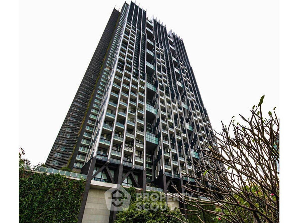picture 2-BR Condo At The Met Sathorn, Near BTS Chong Nonsi (ID 3153899) - 2/5