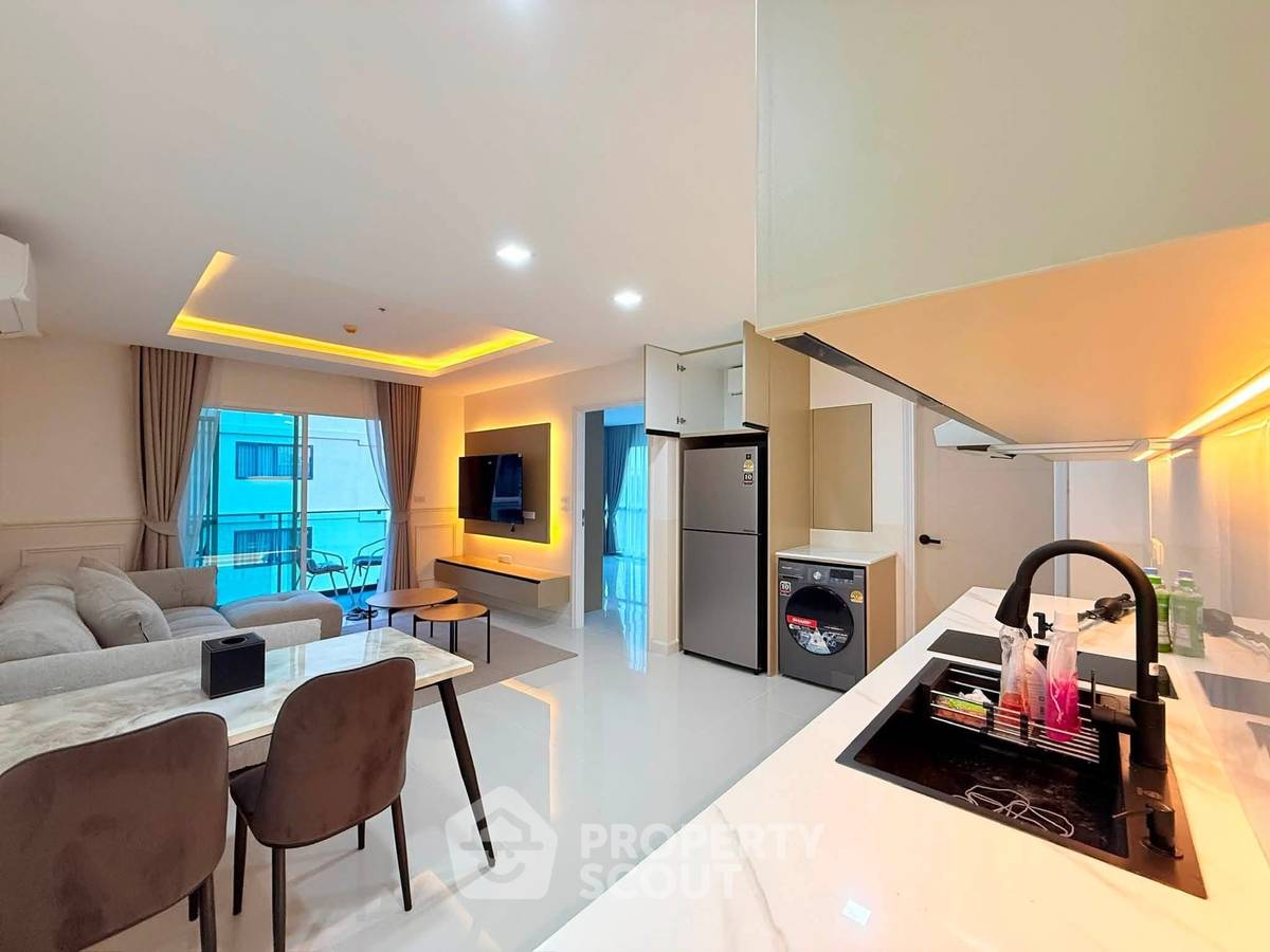 picture 1-BR 57 Sqm Condo For Sale At One Tower Pratamnak (ID 3155696) - 3/24