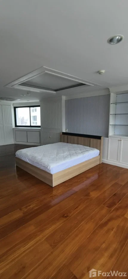 picture Luxury 3 Bedroom Unit for Rent | Pet-Friendly (Sukhumvit 24) 6644628 - 1/5