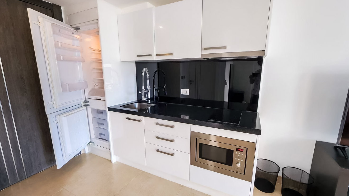 picture Studio Condo for Rent Centara Avenue Residences Central Pattaya - 5/8